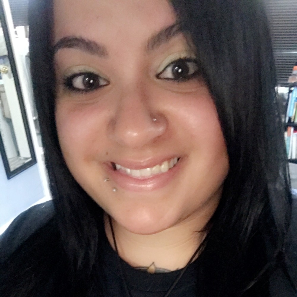 Meet your Posher, Celena